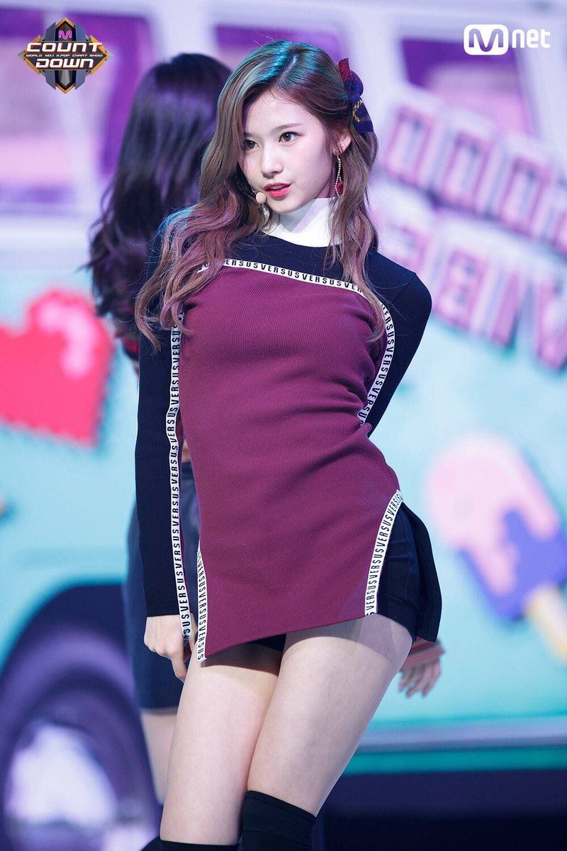 TWICEサナ🍭 on X