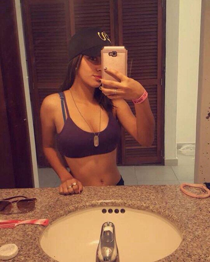 Yesemi18's tweet image. No more🎼