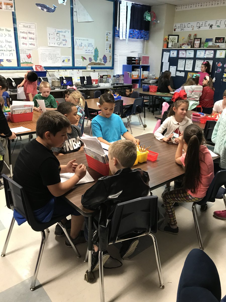 herringfirst's tweet photo. Thank you @MissMartinez3rd for sharing your students writing with us today. My class loved it. #deslearning https://t.co/XTrw2MhaUx