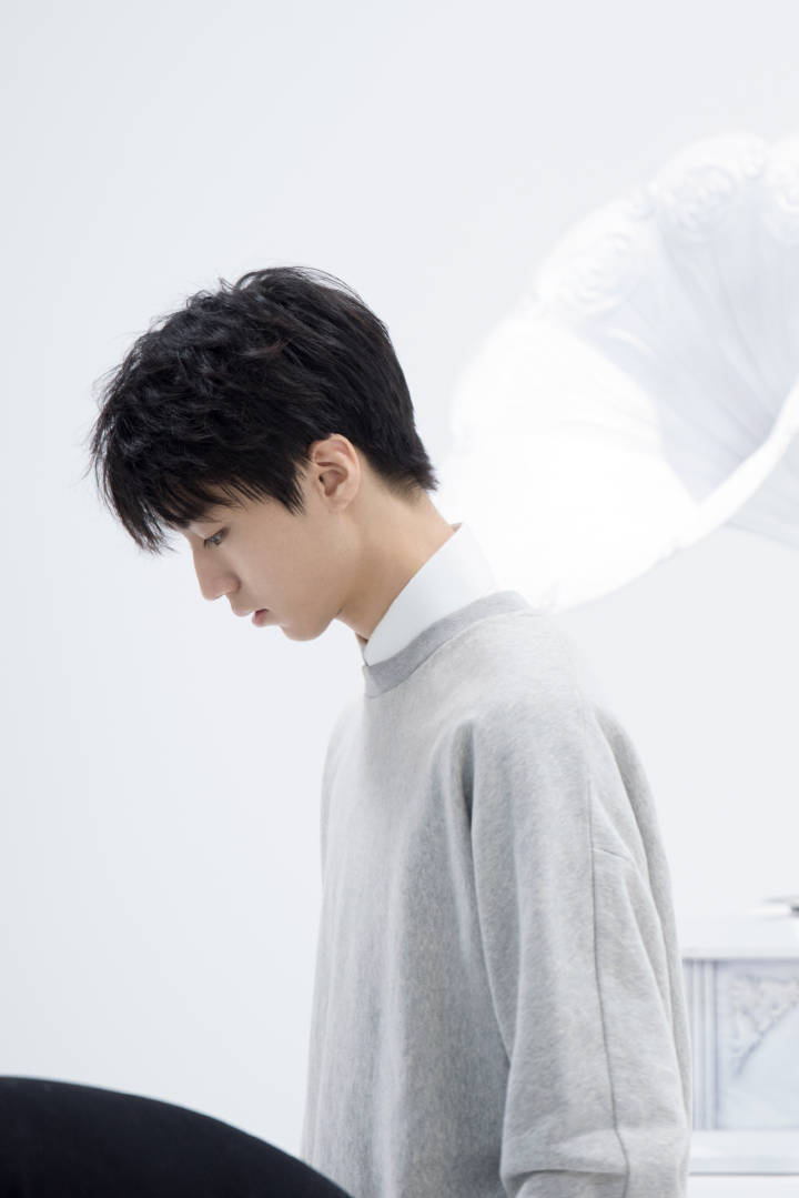 karrywangstudio's tweet photo. 凯Boss写 #一封家书，致最爱的你😘😘😘 https://t.co/g7cveXblNH