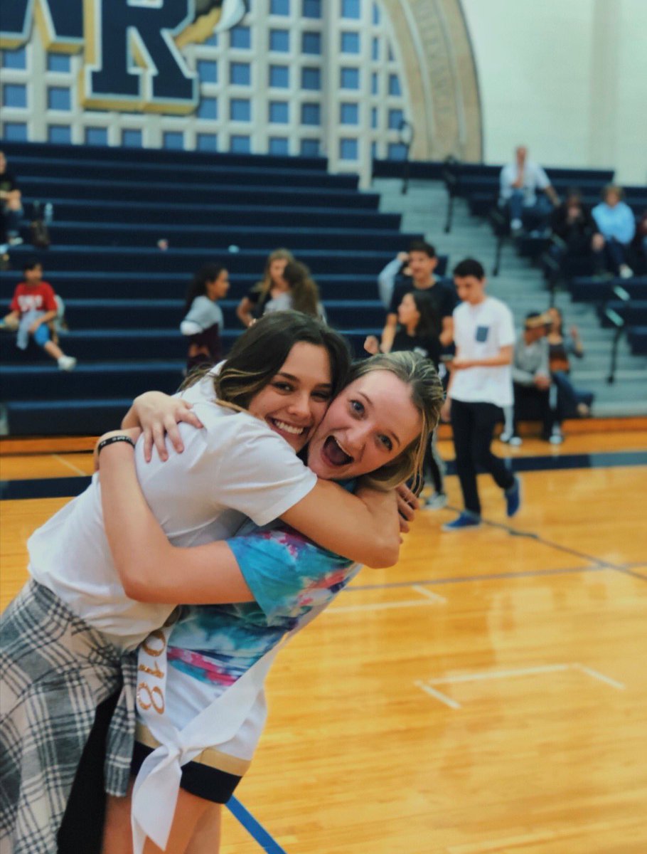 SDorriz's tweet photo. Happy Birthday Pey! Hope 18 is the best yet🎉love you❤️❤️ https://t.co/SYSNztwIEN