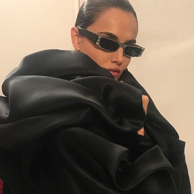 bonillacortne's tweet photo. Blanca backstage at Alexandre Vauthier https://t.co/cJxRqQDE0b