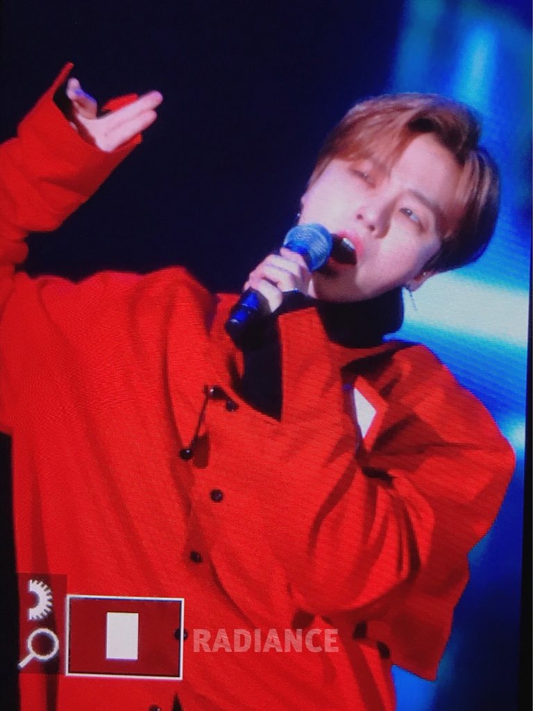 Radiance_JH's tweet photo. 180210
👼🏻🍼💕
#진환 #iKON #JAY https://t.co/XzJgUOKOKF