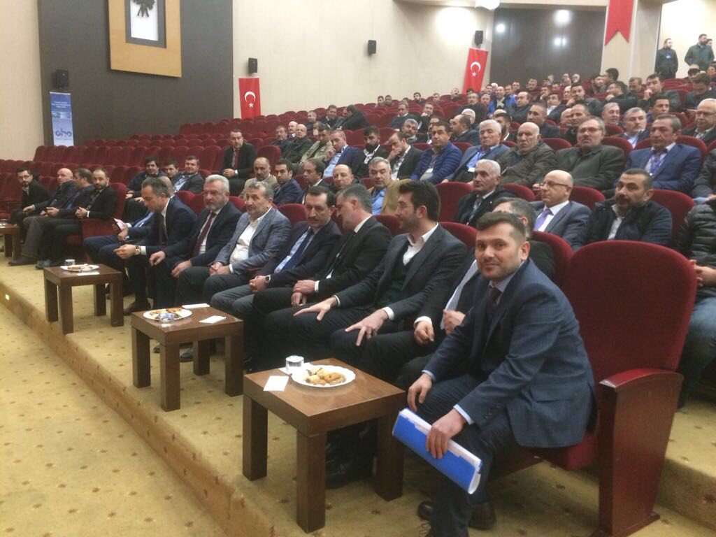 Sivil Toplum ve Halkla İlişkiler birim başkanlığımız Eski Başbakan yardımcımız Ankara milletvekilimiz Sayın emrullah işler ile özel halk otobüsleri odası seçimine katıldık