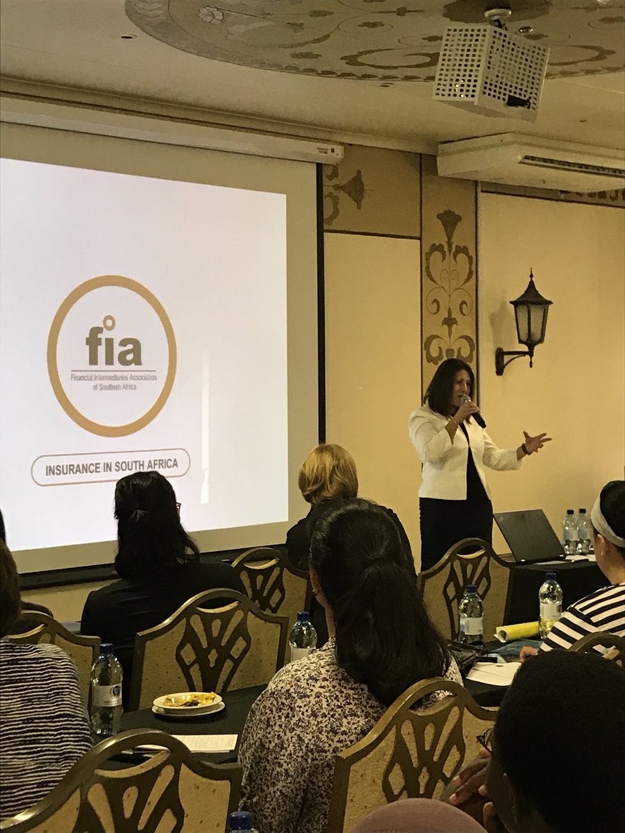 FIA_ORG_ZA's tweet photo. .@fializelle and Arnold will be addressing four main topics of conversation: the insurance landscape, career in insurance, individual experiences with insurance and the franchising model #SSFIAdvice https://t.co/8pQazGRPov