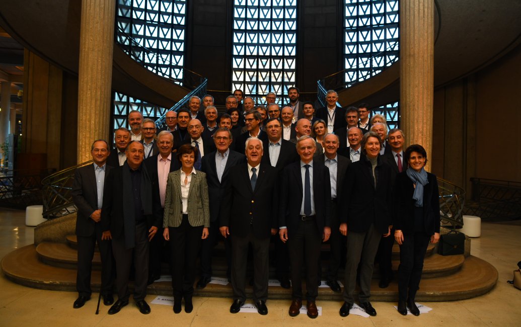 LeTopAfep's tweet photo. Ce sont 40 dirigeant.e.s de grandes entreprises qui sont réunis aujourd'hui pour rencontrer les dirigeants de PME pendant #LeTop2018
Un grand merci à tous pour votre mobilisation ! 👏🏼 https://t.co/3IvRW9u72g