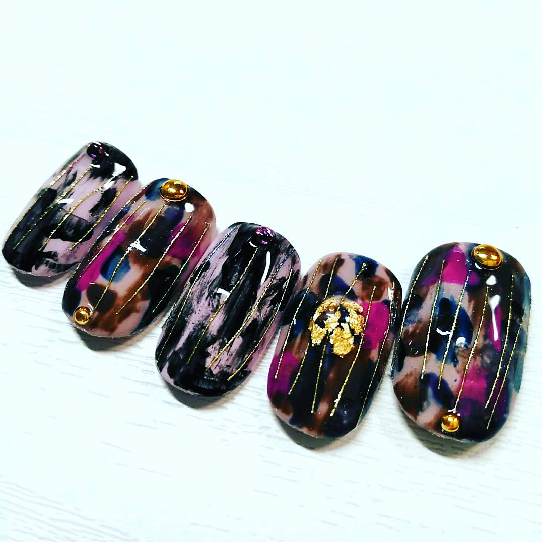 tinymagic_nail's tweet image. --------ご新規様のみ--------
★2月限定クーポン★
オフ込。店内からお好きなデザイン4本+グラデ、フレンチ、マーブルetc4760円（税込み）

有効期限：
2018年02月28日まで
#tinymagic #ネイル