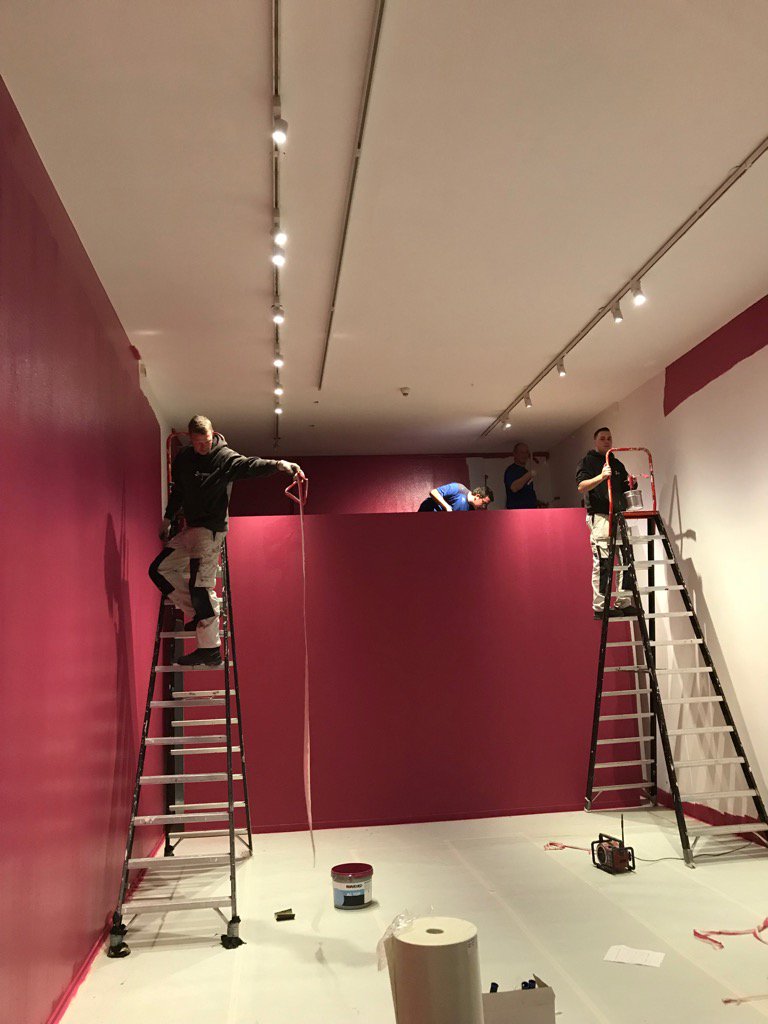 Gisteren weer wat andere kleuren aan gebracht voor een nieuwe expositie in fotomuseum het Foam.