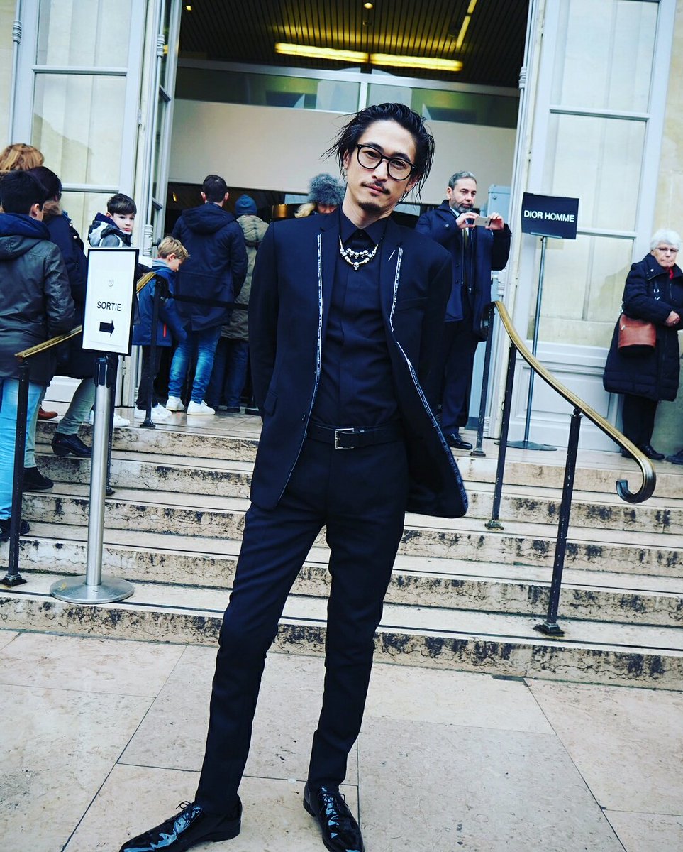 窪塚洋介 卍line Live情報 非公式 2 24 土 発売の ファッション誌 Uomo ウオモ は 窪塚洋介さん Dior Homme 特集掲載です 18年4月号 870 窪塚洋介 卍line ウオモ Dior ディオール ディオールオム Diorhomme France Paris 窪塚洋介 卍line Live情報 非公式 2 24 土 発売の ファッション誌 Uomo ウオモ は 窪塚洋介さん Dior Homme 特集掲載です 18年4月号 870 窪塚洋介 卍line ウオモ Dior ディオール ディオールオム Diorhomme France Paris