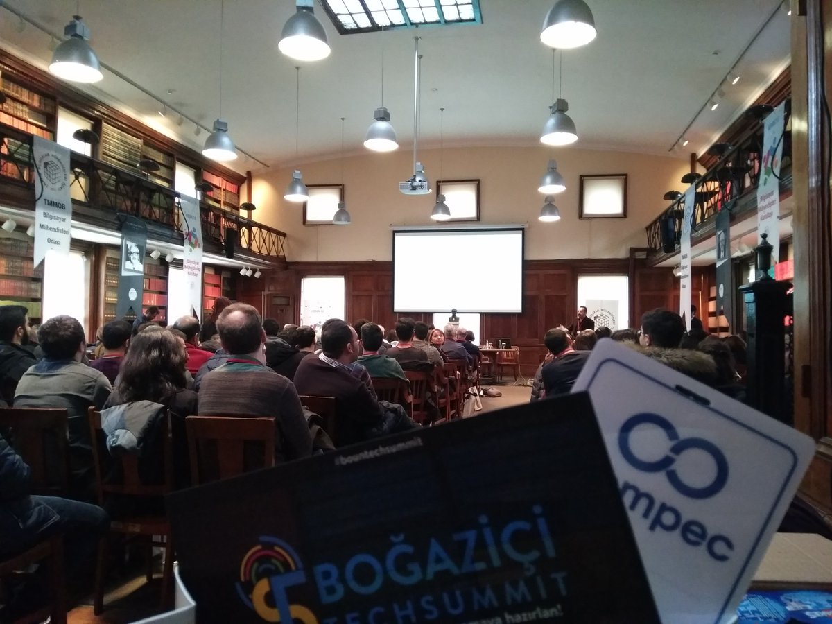 BounTechsummit's tweet image. Ekip olarak @TMMOB_BMO tarafından düzenlenen #BMK18 deyiz. Techsummit&apos;18 yaklaşırken ufuk açıcı bir etkinlik hazırlama konusunda deneyim kazanıyoruz. Bilgisayar Mühendisleri Kurultayı&apos;na teşekkür ediyoruz. #bountechsummit #compec