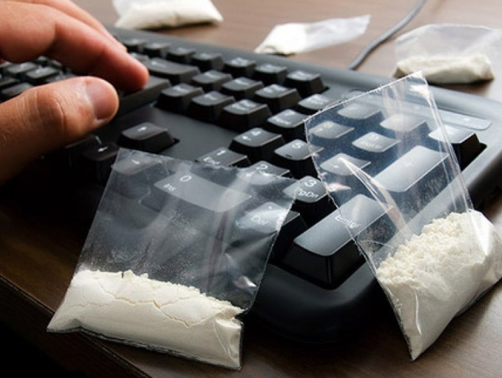 Dark Web Drug Marketplace