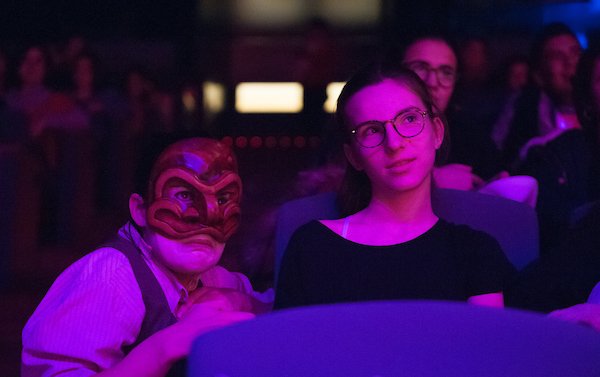 Estudiantes de secundaria y actores profesionales comparten talleres en los “Encuentros” de #CaixaEscena: una oportunidad única para que los más jóvenes se adentren en el apasionante mundo del teatro cc <a href="/EduCaixa/">EduCaixa</a>