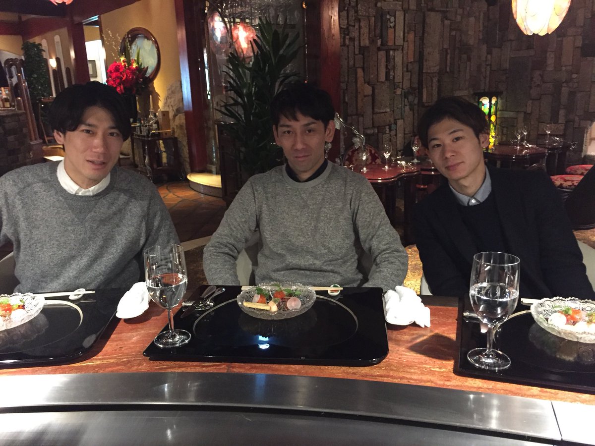 デイバイデイ בטוויטר 先日の社員旅行では 今話題の銀座うかい亭に行ってきました 落ち着きのあるレトロモダンな内装の店内には 鉄板 カウンター席や個室も完備 黒毛和牛などの鉄板焼きをコースで提供していて本当に最高なランチが出来ました 会社を知る 社員 デイバイデイ בטוויטר 先日の社員旅行では 今話題の銀座うかい亭に行ってきました 落ち着きのあるレトロモダンな内装の店内には 鉄板 カウンター席や個室も完備 黒毛和牛などの鉄板焼きをコースで提供していて本当に最高なランチが出来ました 会社を知る 社員