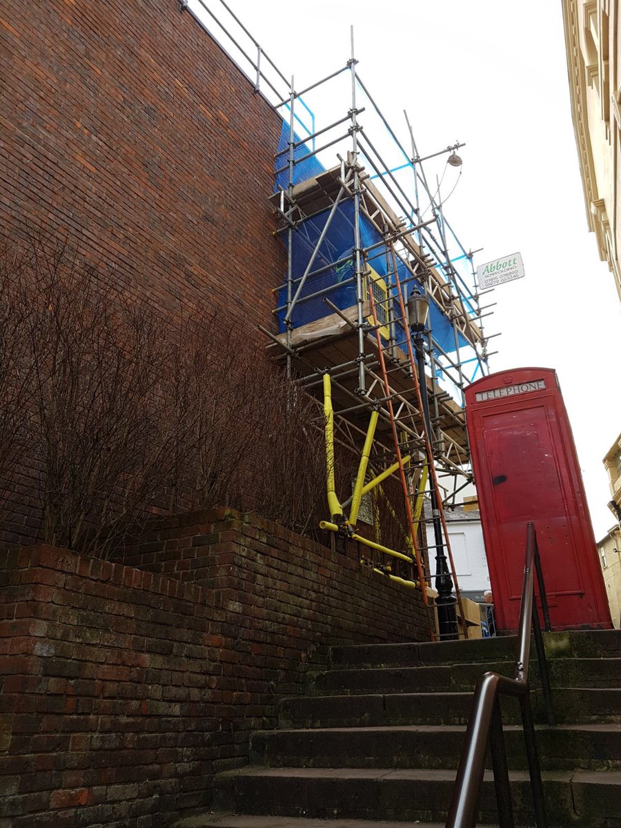 DailyScaffolder's tweet photo. Independent Scaffold for Cladding at Jackson Sq. Site Bishops Stortford 👍🏼🔧🔩😊 #Scaffolding #scaffolder #abbotts https://t.co/5kNbY6pBC0