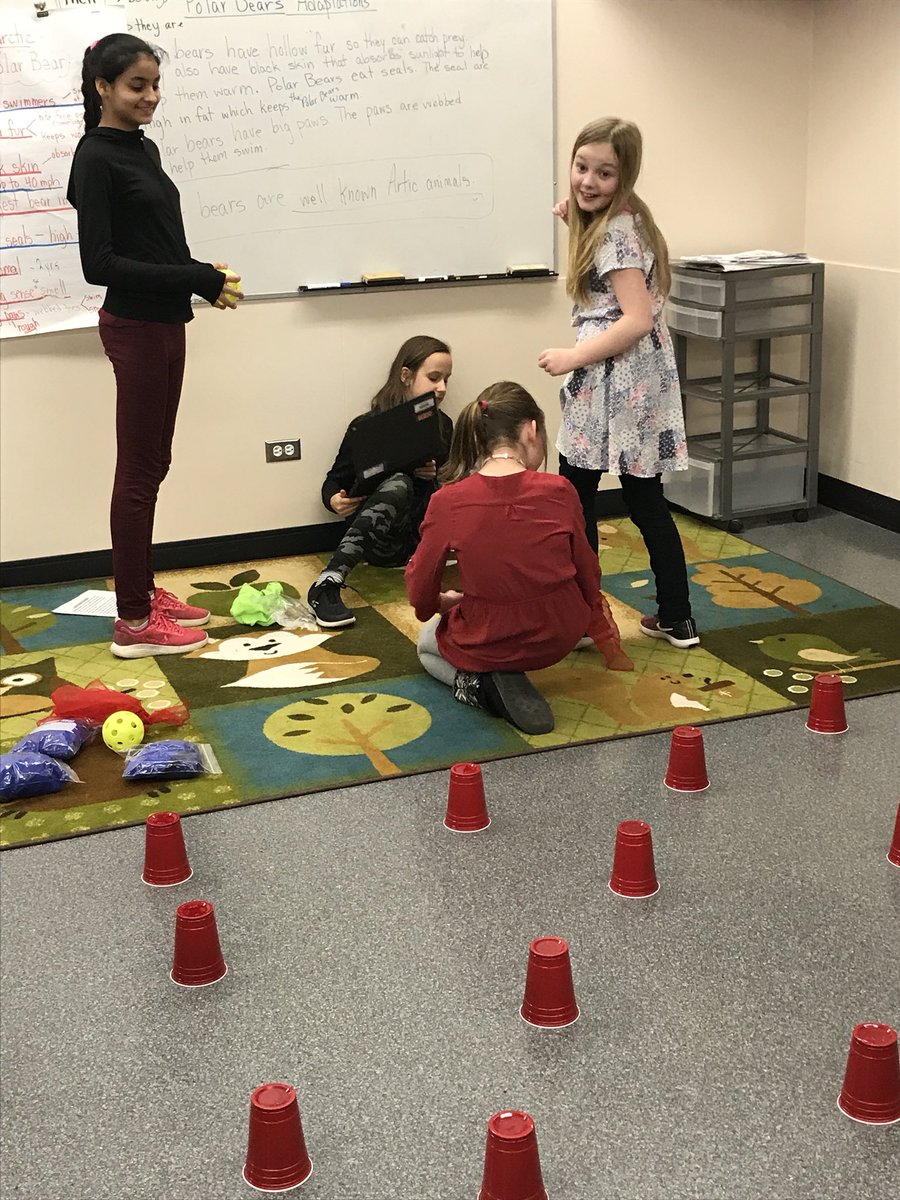 bradnerelem's tweet image. Bradner Division 1 student creating a new sport #applieddesign. Creativity, collaboration and lots of testing/revision.  Excellent effort 🎉🤩