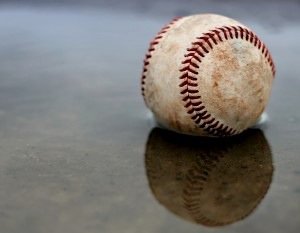 uts_firehawks's tweet photo. UPDATE: Due to heavy rain, the remaining games of this weekend's @baseball_mmc series versus @USFSaints have been canceled.

The RedHawks return to action Tuesday vs. Freed-Hardeman.

#GoRedHawks https://t.co/vYQv5BlJHH