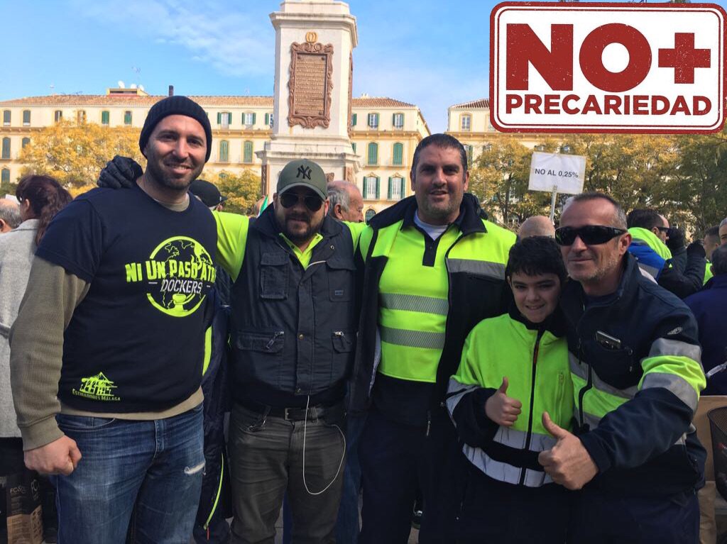 EstibadorM's tweet photo. Hoy hemos estado presentes en la convocatoria de NO + PRECARIEDAD en Málaga. 
Volvemos a mostrar nuestro apoyo a aquellos colectivos que luchan por unas condiciones de trabajo dignas. 
El camino para conseguirlo es la UNIDAD. 
#unidosinvencibles #niunpasoatrás https://t.co/3tLHp0eQno