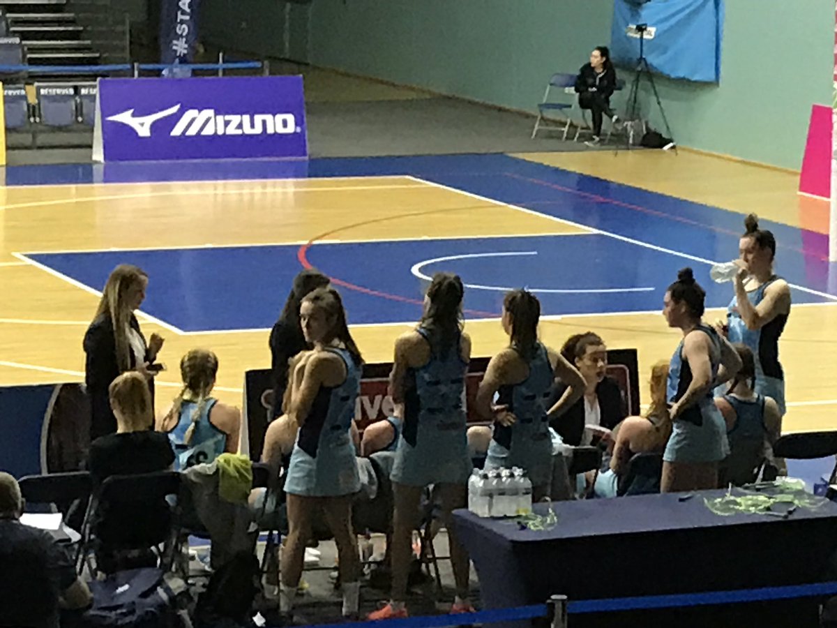 gillysalter's tweet image. @Sam_CookieCook @SevernStars #halftime #teaminput