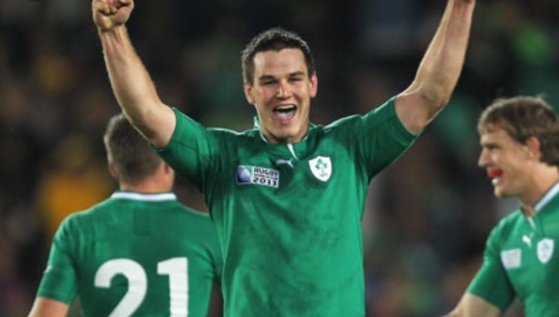 1 down 1 to go 2day y’all.. join us by the fireside for th rugby,awesome streetfood by <a href="/thepittmarket/">the pitt</a> <a href="/edinburghpalms/">Paradise Palms</a> <a href="/Pizza_Geeks/">Pizza Geeks</a> ‘n’ #blackboxburgers ... craft beers a plenty <a href="/barneysbeer/">Barney's Beer</a> ...4 big screens, fire pitts ‘n’ ... what else ya need!!? 🏉🔥🍔🥃👍