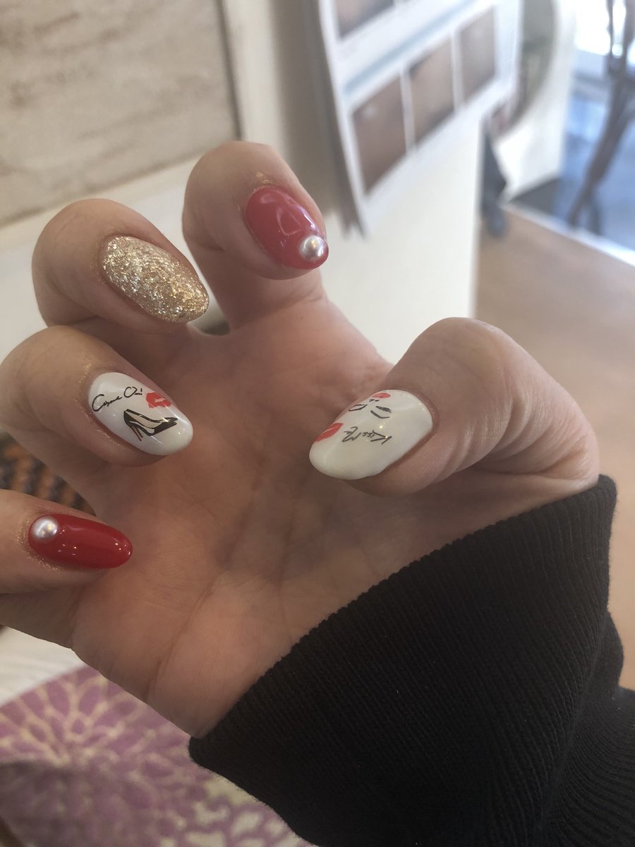 みぃ マリリン モンローネイル可愛すぎない めっちゃ満足 ぷぷっぴどぅーーー ツメキラ みぃ マリリン モンローネイル可愛すぎない めっちゃ満足 ぷぷっぴどぅーーー ツメキラ