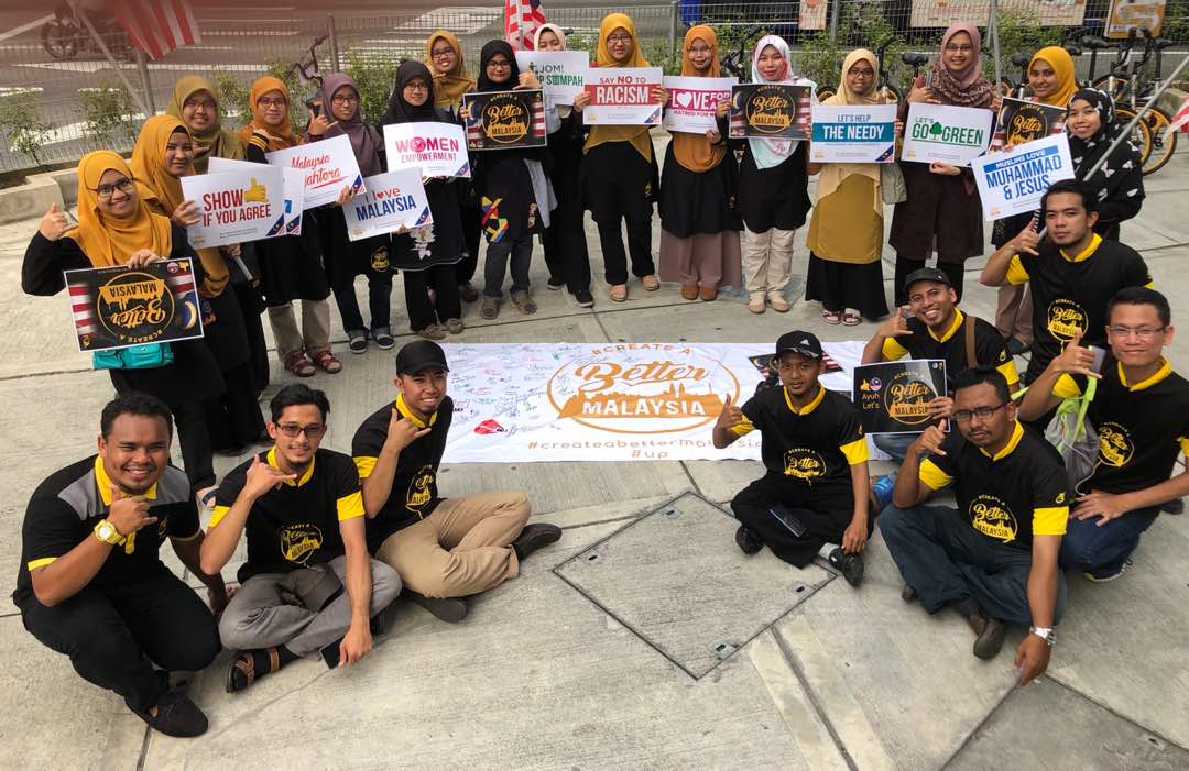 CABMalaysia's tweet photo. Street CABM di kwsn sekitar Bukit Bintang, KL.

Jom sama² #createabettermalaysia https://t.co/lcwT8cKQns
