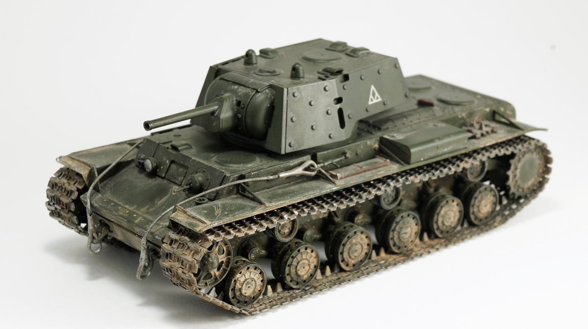 良いモノ作るだけがプラモじゃねぇからな 名言とともに生み出された本気のクソが最高 いいぞぉ 竹書房が破壊される音 Togetter