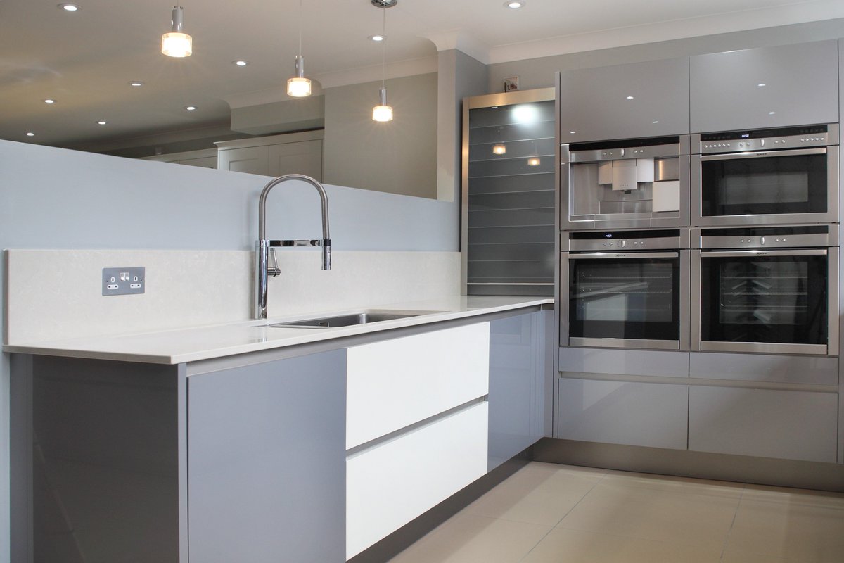 DASAmersham's tweet photo. Don't miss out on your opportunity for a FREE design consultation with our friendly team. To find out more give us a call on 01494 725799 #kitchendesign #freeconsultation https://t.co/CEa9vT2CDS