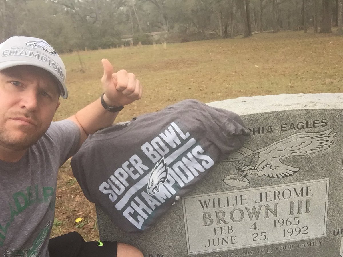 Dan Goines (@dangoines) on Twitter photo Last stop...They PHINALLY brought it home Jerome! <a href="/sethjoyner/">Seth Joyner</a> <a href="/Eagles/">Philadelphia Eagles</a> #Eagles #SuperBowl Champs! #FlyEaglesFly Last stop...They PHINALLY brought it home Jerome! <a href="/sethjoyner/">Seth Joyner</a> <a href="/Eagles/">Philadelphia Eagles</a> #Eagles #SuperBowl Champs! #FlyEaglesFly