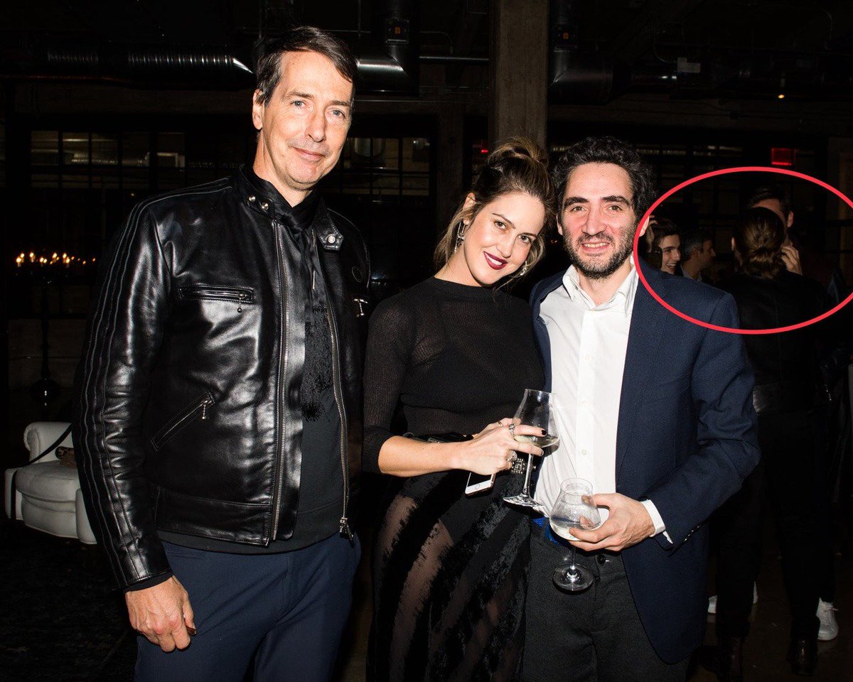 foemaa_'s tweet image. Hoho... I love kind of this #SpyAgent 😳