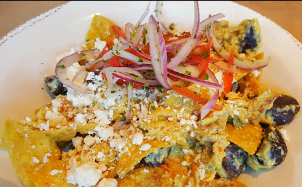 BolsaDallas's tweet photo. Our Teresa’s Chilaquiles are delicious!

https://t.co/pPH21lQyjv 
#fresh  #natural #cocktails #drinks #bar #local #healthy #oakcliff #oakclifftx #wine #beer #restaurant #yummy #saturdayfun #brunch #weekend #popup #whiskey #dallasrestaurant #patio #craftcocktails #weekend https://t.co/kperdgM1VX
