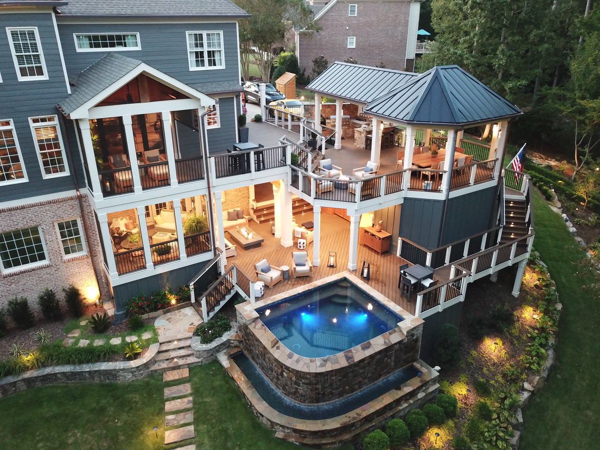 Sequoiaoutback's tweet photo. HIGH-PERFORMANCE DECK PLANNING from @Trex_Company: The end result: your own private oasis, mere feet from the fridge. The process? Nearly as easy, provided you put thought into your deck building plans and take the time to think about... #DeckTips #Decking https://t.co/CEhxUEShvj https://t.co/sucaTcPr5a