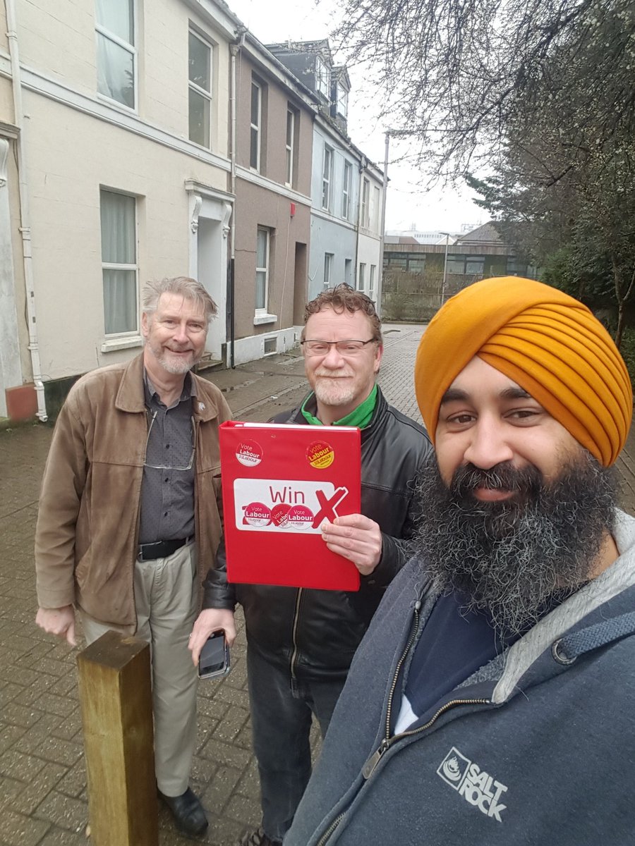 PlymouthChaz's tweet photo. Busy day on @LabourDoorstep1 @dbrock27 @MargaretLabour #labourdoorstep @labour_local @LabourBAME https://t.co/rGwFM2KFgA