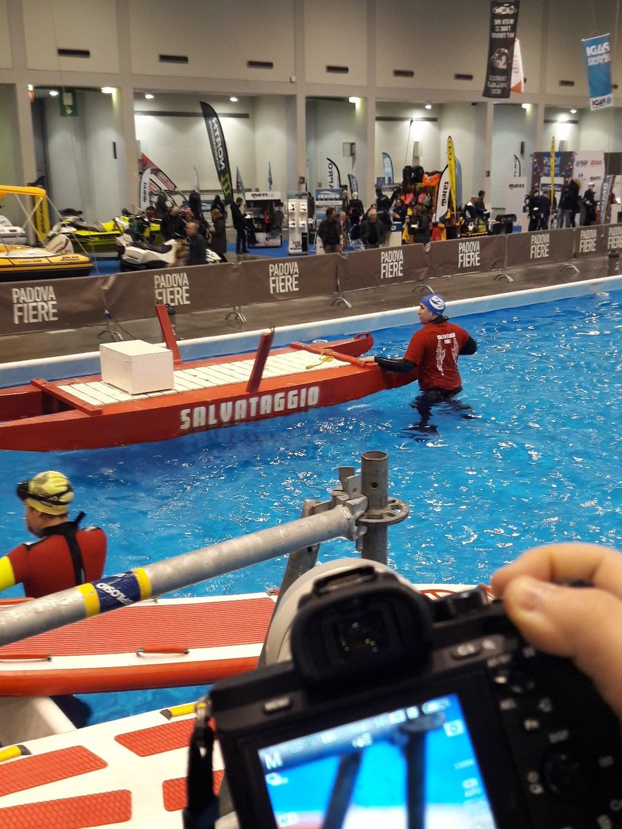 Fiera di Padova con #FISA e #scuolacinofilailcane 

<a href="/sonyitalia/">Sony Italia</a>