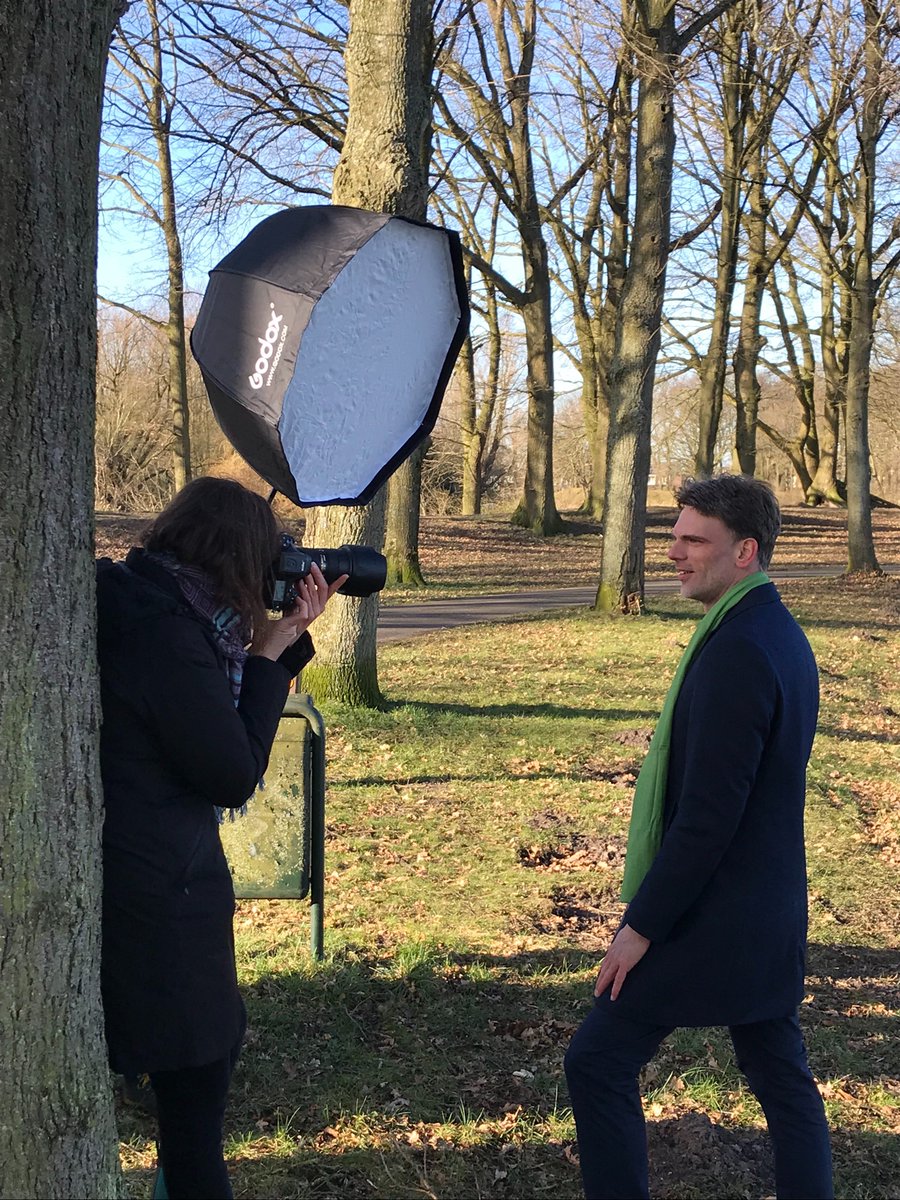GroenLinks_GM's tweet photo. De top van onze lijst ging vandaag op de foto in Naarden. Gelukkig was onze lijsttrekker Gerben Struik er ook even bij. https://t.co/6QQXJOWME8