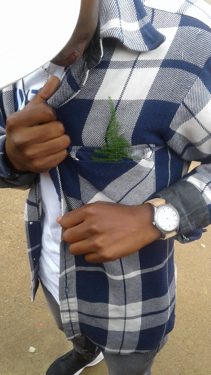 Milkill01's tweet image. I am loving life