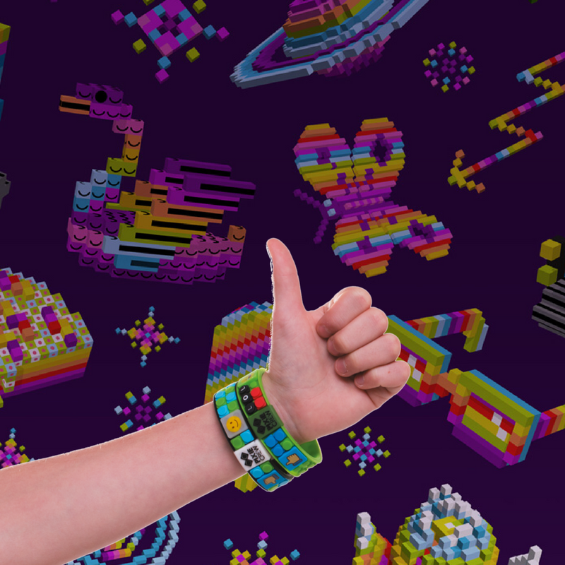 MilanGaba's tweet image. Pixelart inspiration by i#pixiecrewbff wristband #pixiecrewglobal #pixels #inspiration #pixelart #3Dpixels