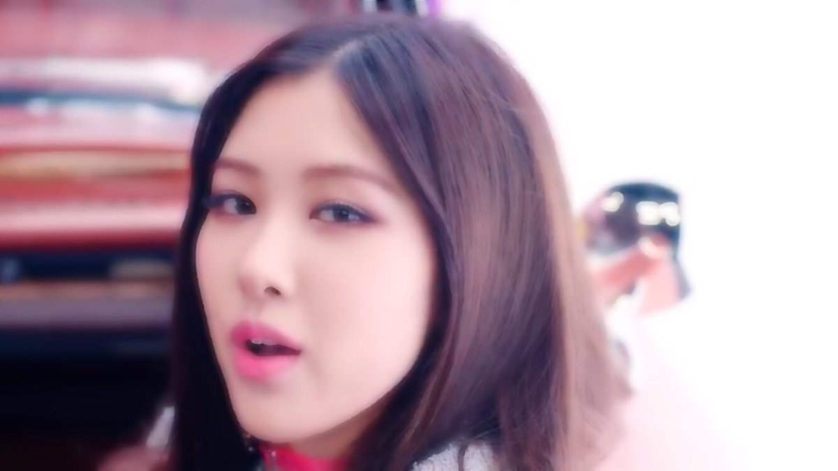 blink__k's tweet photo. ちぇよんセンイル！
축하해 ! \( ˆoˆ )/♡

#RosiePosieDay https://t.co/1qaSQHOPO9