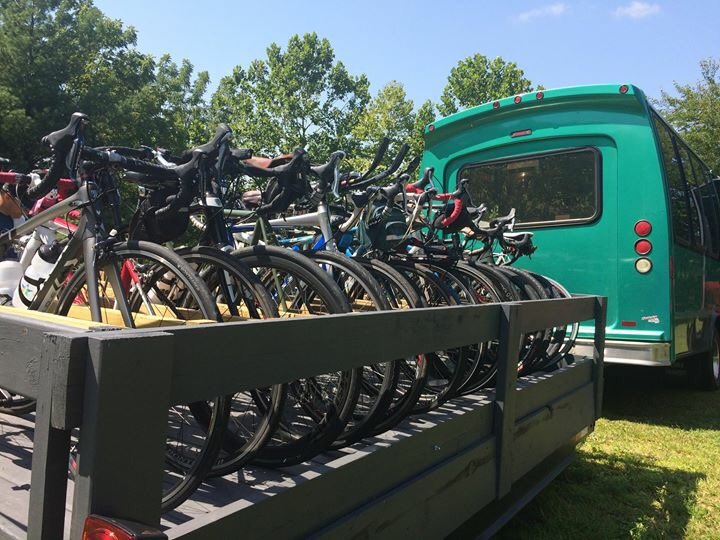 canoeoregon's tweet photo. Super pumped to announce 2018 HopOn Bicycle Brewery Tours! These are ONE WAY rides to area taps with free party bus shuttle service back.   Space is limited — clear your calendar, gear up, and watch for registration link coming soon! 🚴‍♂️🚴🏼‍♀️🍻🍻 https://t.co/Ylfm6feq58
