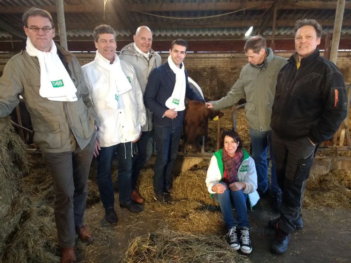 LakenvelderBoerderij tweet media