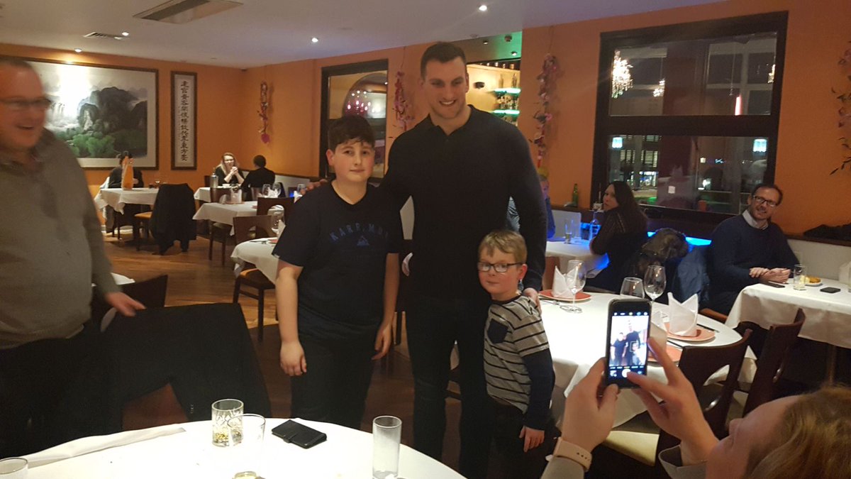 Baorient's tweet photo. Thank you so much Sam for making 2 future rugby stars experience at The Pearl of the Orient last night so memorable. https://t.co/aDMKffoO1D