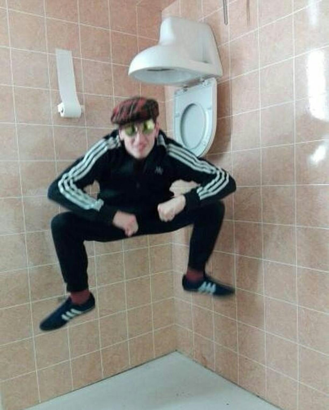 Russian Gopnik on Twitter: "#Russian dynamo?? Is this the next russian sensation? He is true #gopnik squat flying like an ancient Russian #God in #adidas tracksuit. #Memes #meme #funny #Russia #xD #