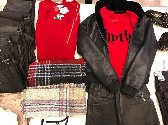 shopfinalsale's tweet photo. We've got #rhythm, we've got soul, we've got #redhot arrivals and so many clothes! ❤ #NYC #Chicago #highlandpark #samplesale https://t.co/sAZvQNXNnp