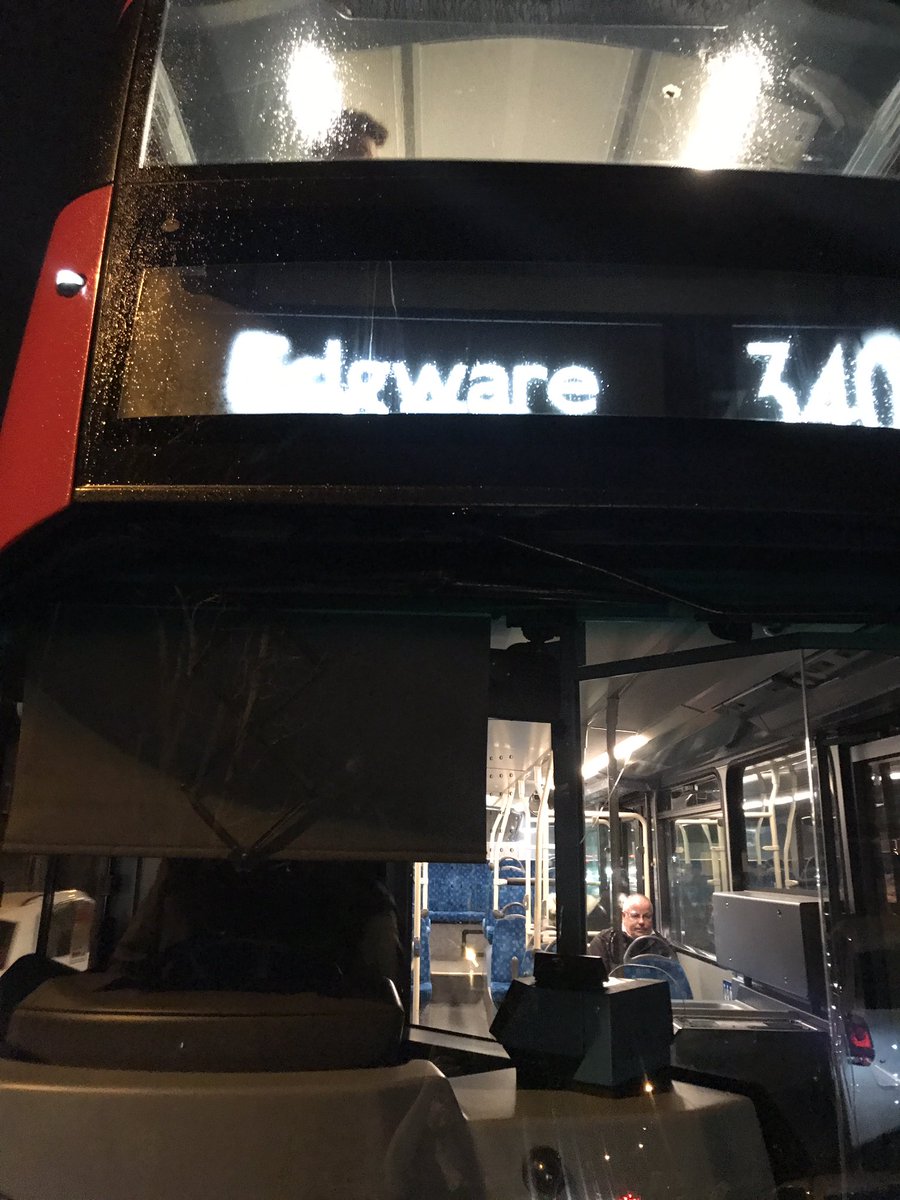 AutohouseLondon's tweet photo. @arrivaessex can't find #arrivalondon on here but your drivers are idiots. Beeping outside of my window for 5 min straight 😡😡 https://t.co/ugDNrRBmeN
