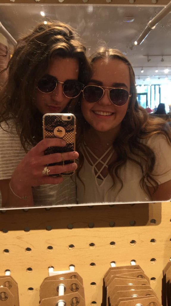 _haileyharrison's tweet photo. Happy birthday cute girl. I love you and I miss you a lot 💕 https://t.co/FwEdBq51WP