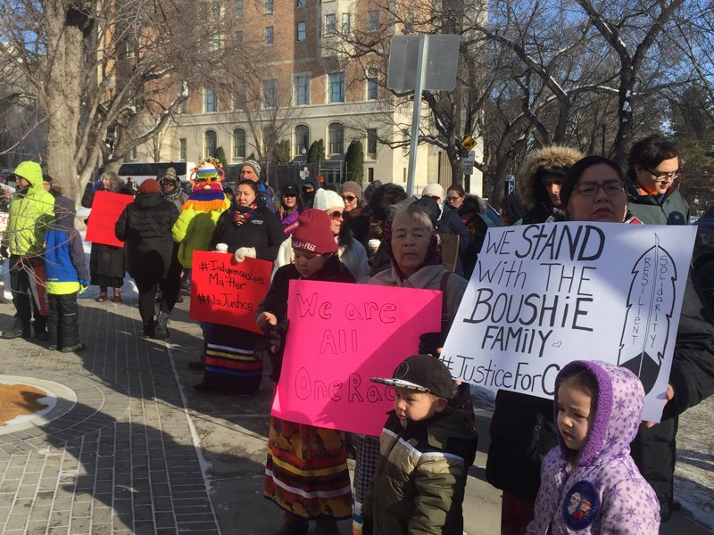 Hundreds Gather In Saskatoon To Support Boushie Family dlvr.it/QFrTFz https://t.co/ABGuMzX5Rg