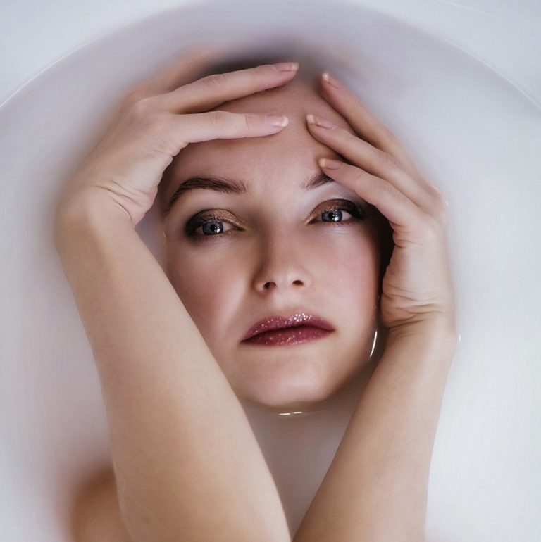 nowmi_treatment's tweet image. Dear friends.  Please check out my latest blog on Oxygen Facials.  nowmi.com/oxygen-facials/  Do you offer them in your clinic?  Looking forward to your input.