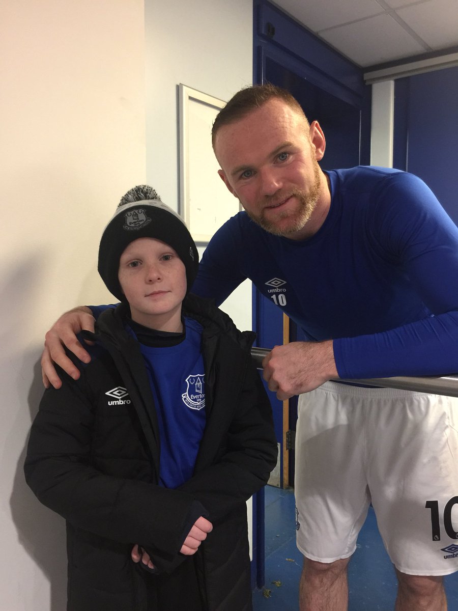 <a href="/WayneRooney/">Wayne Rooney</a> thank you so much for taking the time to have a picture with <a href="/CamRowleyCR7/">Cameron Rowley</a> today and thank you for the kind words. #EFC #EVECRY <a href="/Everton/">Everton</a> @goalsliverpoolN <a href="/LivEchoEFC/">Everton FC News</a> <a href="/LivEchonews/">Liverpool Echo</a> <a href="/Andy_Dj_Laird/">Andy Laird</a> <a href="/m_watson_81/">Michael Watson</a>