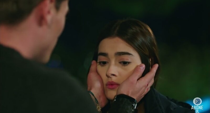 simay_barlass's tweet photo. Siz farklıydınız be 😕😑😍 @simaybarlass @aniltetik #ansim #gözkor #simaybarlas https://t.co/slr0XTpVcU