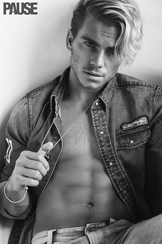 HotFamousLads's tweet photo. your runner up Jordi Whitworth has been voted by you lot at NUMBER 2 in our ‘100 Hottest Famous Lads to Look out for in 2018’ 😜 #HFL100HottestLads https://t.co/M7OSIu6m8S