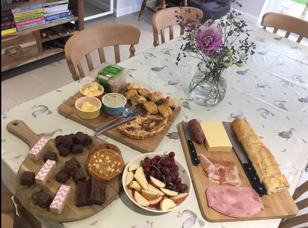 PJ1993G's tweet photo. He wanted a spread for when he watched the rugby so that’s what he’s got! #walesvengland #food #foodporn #yum https://t.co/8ydybqooTN